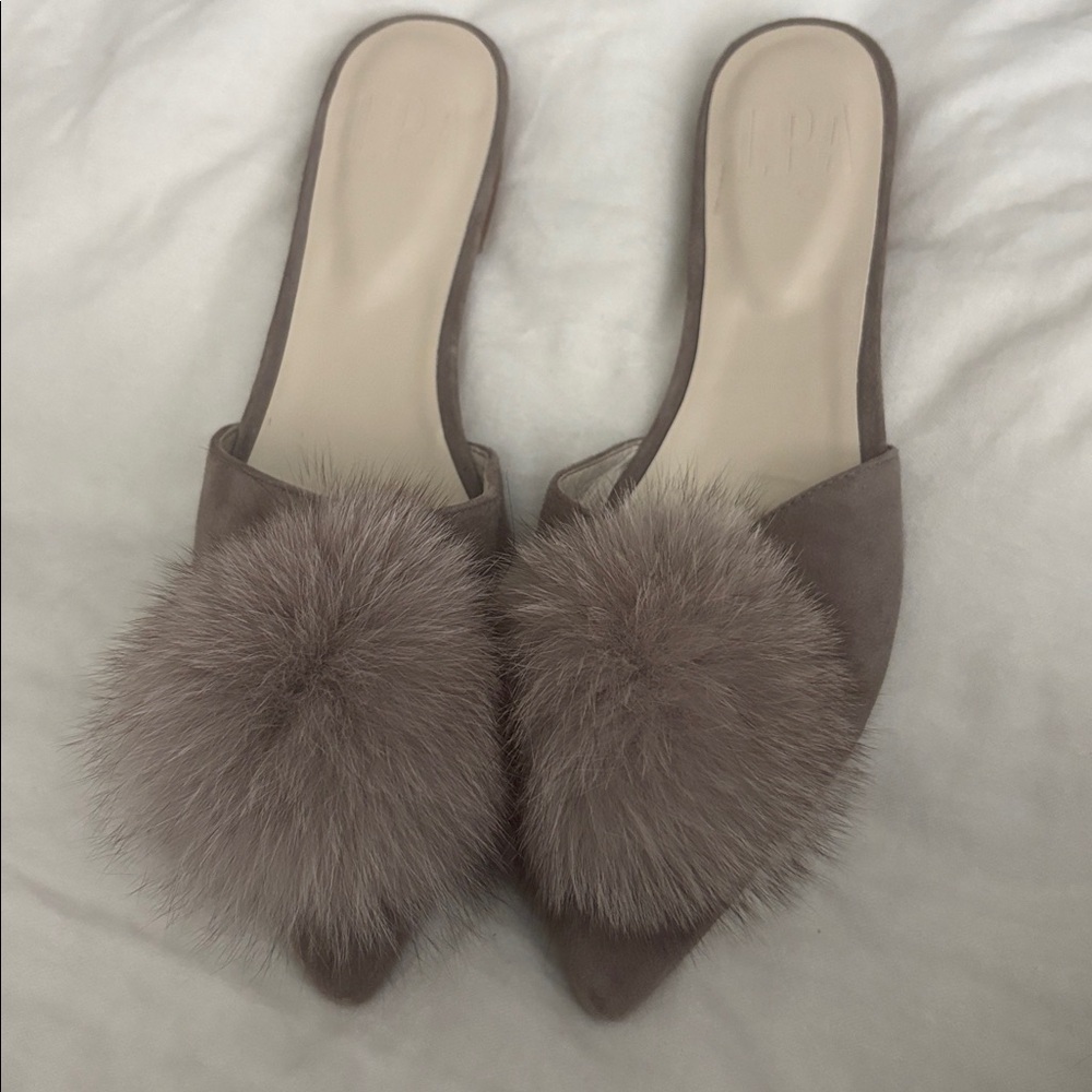 LPA Botello Flat in Tan - Picture 5 of 7